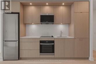 25 Cordova Ave in Toronto, ON - Building Photo - Building Photo