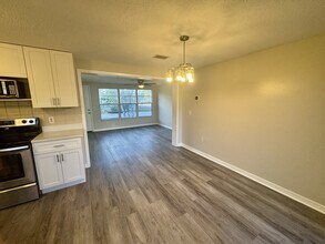 403 Tillman Ave SW in Palm Bay, FL - Building Photo - Building Photo