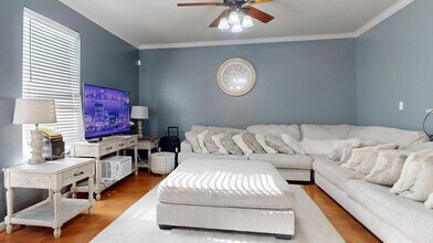 8030 Singing Sonnet Ln in Houston, TX - Building Photo - Building Photo