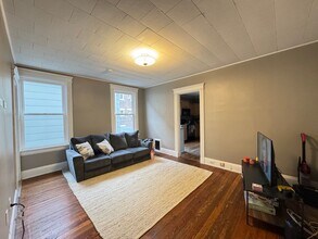 2417 Fairview Ave in Cincinnati, OH - Building Photo - Building Photo