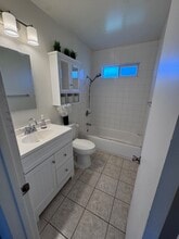 281 S Evergreen Dr, Unit 281 in Ventura, CA - Building Photo - Building Photo