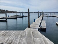 31 Coddington Wharf in Newport, RI - Foto de edificio - Building Photo