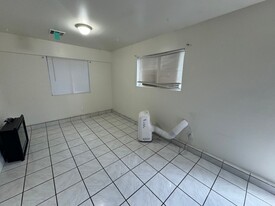 5821 W Eugene Ave in Las Vegas, NV - Building Photo - Building Photo