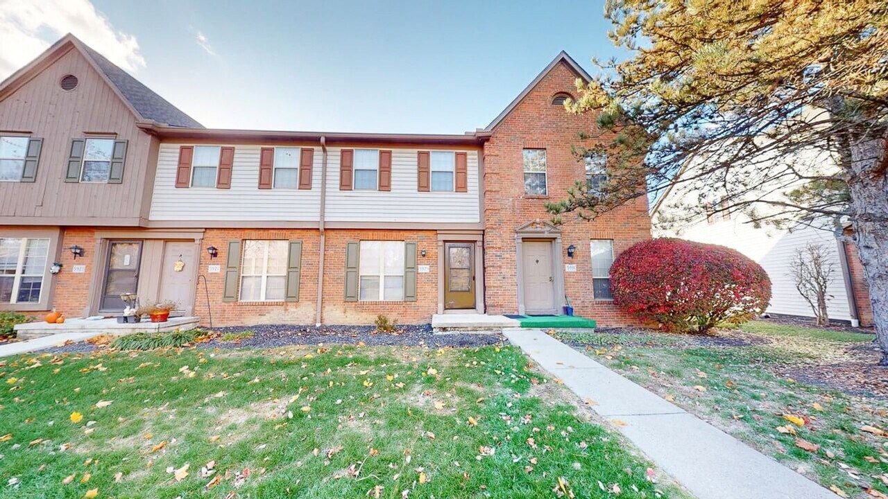 5929 Shadow Lake Cir in Columbus, OH - Building Photo