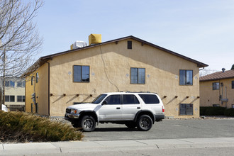 2132 Norman Ln in Pueblo, CO - Building Photo - Building Photo