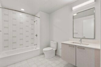 280 Western Ave in Boston, MA - Building Photo - Building Photo