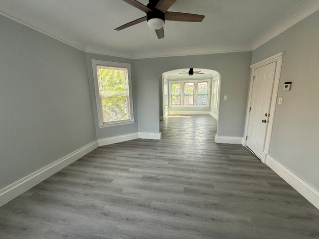 1824 W Hood Ave in Chicago, IL - Building Photo - Building Photo