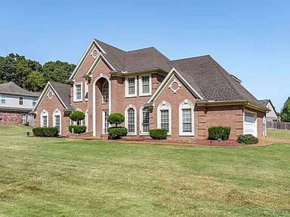 4400 Chalice Dr in Southaven, MS - Building Photo