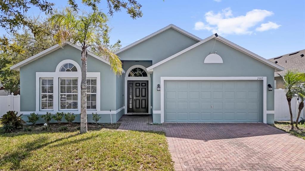 2005 Honeybell Ave in Haines City, FL - Building Photo