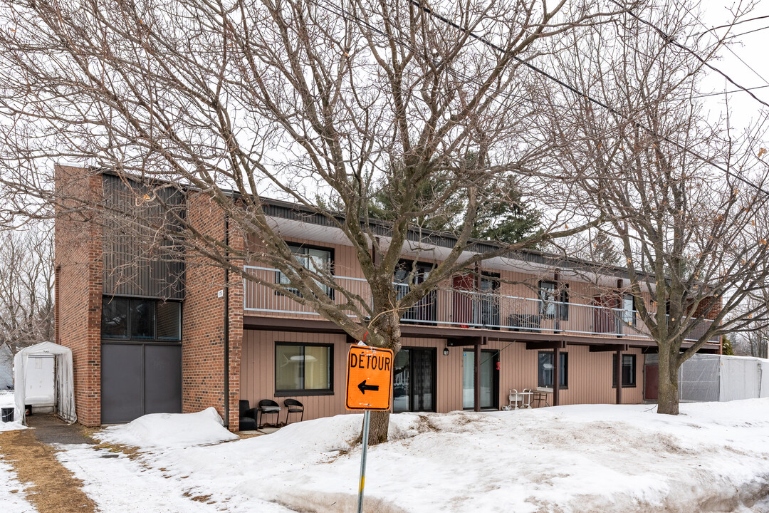 175 De L'anse St in Lévis, QC - Building Photo