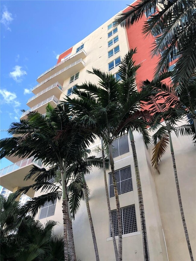 property at 2275 Biscayne Blvd