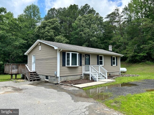 1780 Grays Rd in Prince Frederick, MD - Building Photo - Building Photo