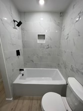 400 Calle Del Monte, Unit A in Sonoma, CA - Foto de edificio - Building Photo