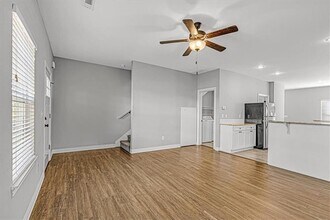 1429 E Huntsville Rd in Fayetteville, AR - Building Photo - Building Photo