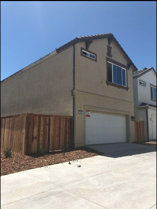 2505 Natomas Crossing Dr in Sacramento, CA - Building Photo - Building Photo