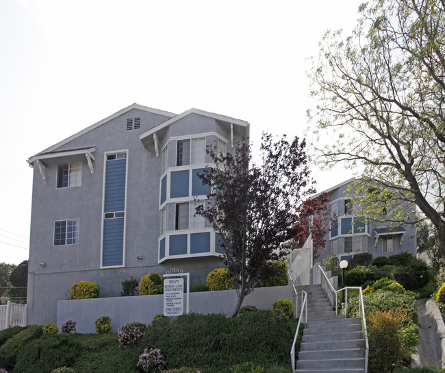 Beneda Lane Apartments in Canyon Country, CA - Foto de edificio - Building Photo