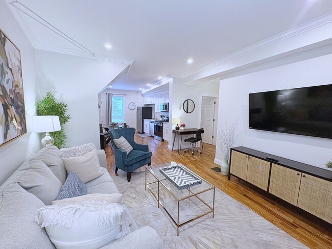 16 Leamington Rd