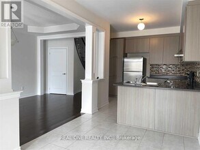 29 Paper Mills Crescent in Richmond Hill, ON - Building Photo - Building Photo