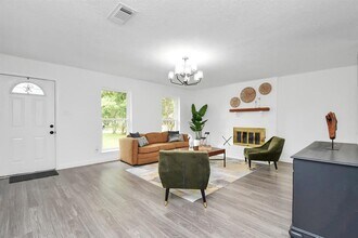 4614 Hickorygate Dr in Spring, TX - Building Photo - Building Photo