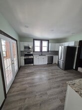 39 Rugby Ave in Rochester, NY - Building Photo - Building Photo
