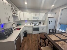 15 Sewall St, Unit 1 in Boston, MA - Building Photo