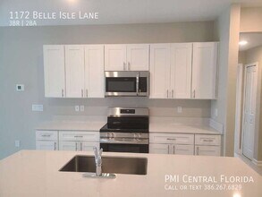 1172 Belle Isle Ln in Daytona Beach, FL - Building Photo - Building Photo