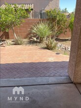 1584 W Homecoming Way in Tucson, AZ - Building Photo - Building Photo