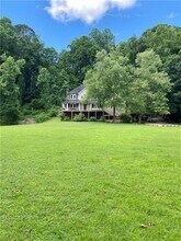 815 E Hembree Crossing in Roswell, GA - Building Photo - Building Photo