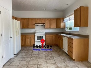 5690 Fermin Ln in Stansbury Park, UT - Building Photo - Building Photo