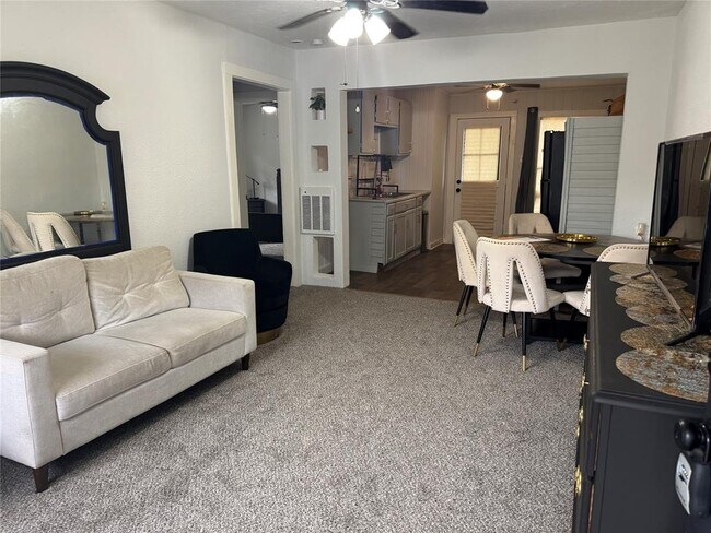 3707 Bremond St-Unit -1 in Houston, TX - Building Photo - Building Photo