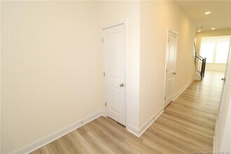 917 Kensley Grv Ln in Fuquay Varina, NC - Building Photo - Building Photo