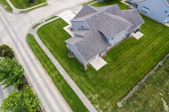 3256-3258-3258 Wind River Cir in Columbia, MO - Building Photo - Building Photo