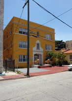 222 28th St Apartments