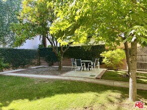 7917 Westlawn Ave in Los Angeles, CA - Building Photo - Building Photo
