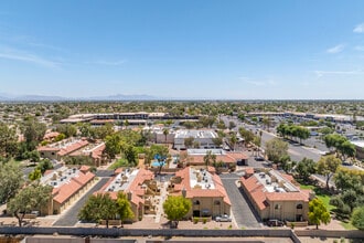 Elliot Place in Chandler, AZ - Building Photo - Building Photo