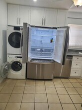 1020 70th St N in St. Petersburg, FL - Building Photo - Building Photo