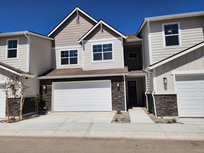 872 Second St in Minden, NV - Building Photo - Building Photo
