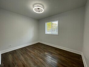 37125 N Summerfield Dr in Lake Villa, IL - Building Photo - Building Photo