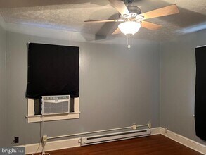 110 S Charles St in Charles Town, WV - Building Photo - Building Photo