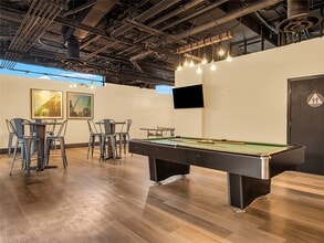 210 N 17th St in St. Louis, MO - Building Photo - Building Photo