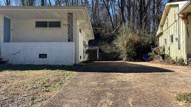 1921 Hixson Pike in Chattanooga, TN - Building Photo - Building Photo