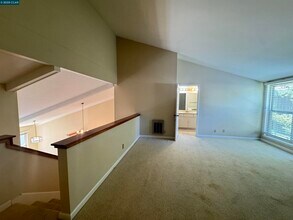 2059 Ascot Dr in Moraga, CA - Building Photo - Building Photo