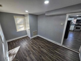 1900 Deering Ave in Baltimore, MD - Building Photo