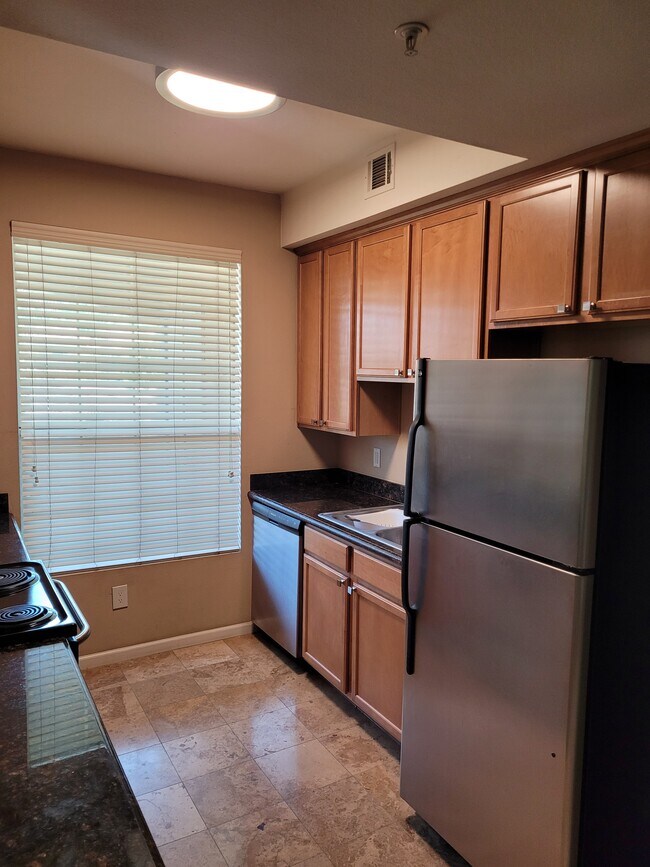 375 Central Ave Rentals in Riverside, CA