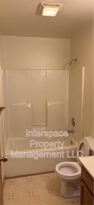 1778 W State St in Sycamore, IL - Building Photo - Building Photo