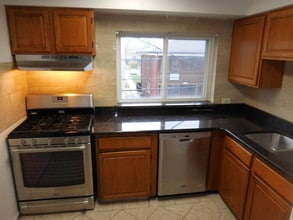 1522 N Harlem Ave, Unit 2N in River Forest, IL - Foto de edificio - Building Photo