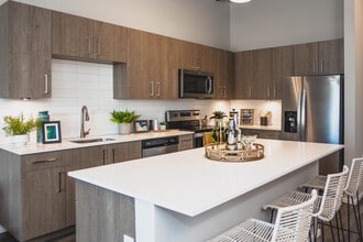 RainDance in Winter Haven, FL - Foto de edificio - Interior Photo