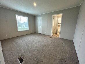 709 Indiana in Belleville, MI - Building Photo - Building Photo
