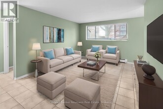 8-8 Delaware Ave in Guelph, ON - Building Photo - Building Photo