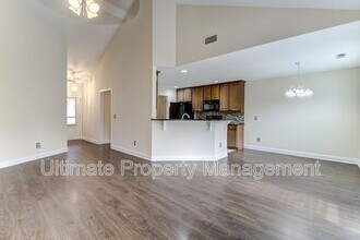 902 Kiwi Ln in Wilmington, NC - Building Photo - Building Photo